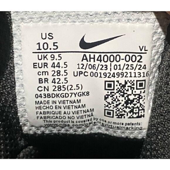 New Nike Men’s Sz 10.5 Force Savage Pro 2 Football Cleats Black White AH4000-002 - Picture 6 of 6